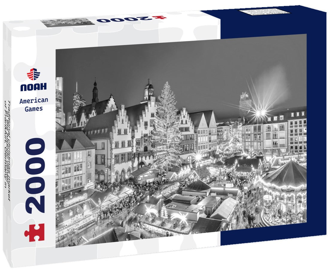Traditional christmas market in the historic center of Frankfurt, Germany 2000pc PuzzleBlack and White