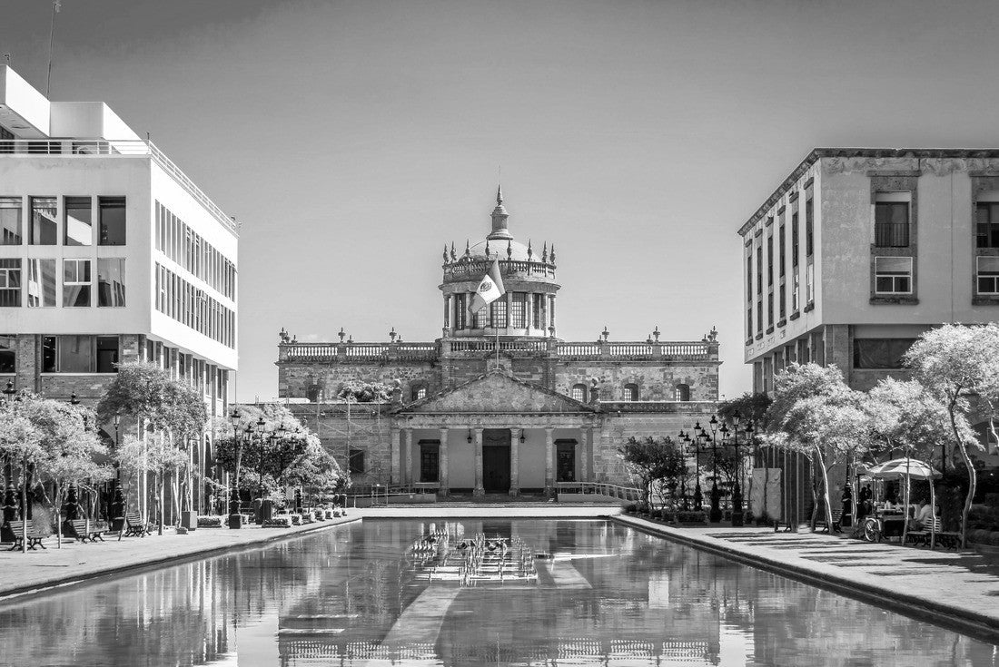 Hospicio Cabanas (Cabanas Cultural Institute) - Guadalajara, Jalisco, Mexico 2000pc PuzzleBlack and White