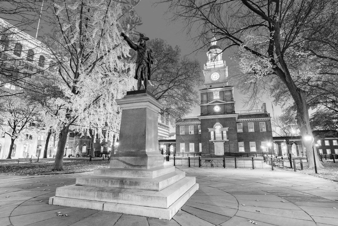 Independence Hall in Philadelphia, Pennsylvania, USA 2000pc PuzzleBlack and White