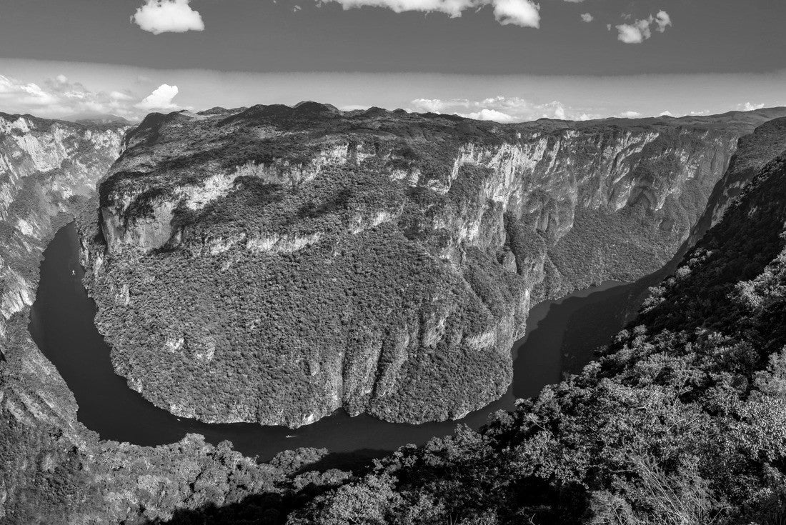 Sumidero Canyon - Chiapas, Mexico 2000pc PuzzleBlack and White