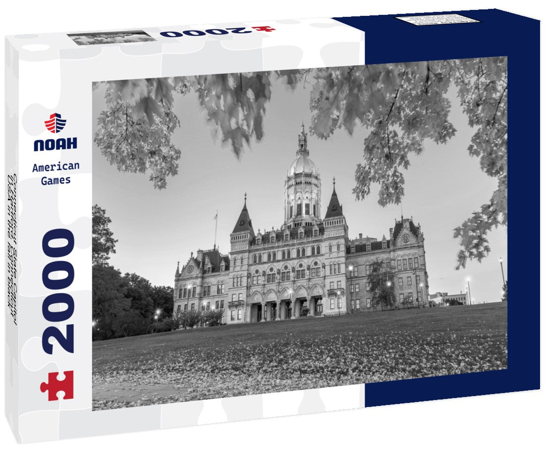 Connecticut State Capitol in Hartford, Connecticut, USA in the fall 2000pc PuzzleBlack and White
