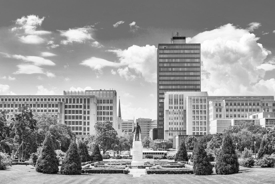 Baton Rouge, Louisiana, USA skyline of Louisiana State Capitol 2000pc PuzzleBlack and White