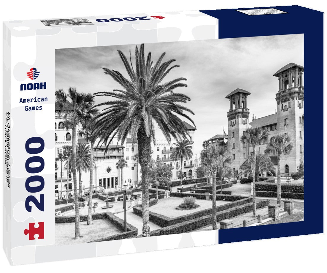 St. Augustine, Florida, USA town square 2000pc PuzzleBlack and White