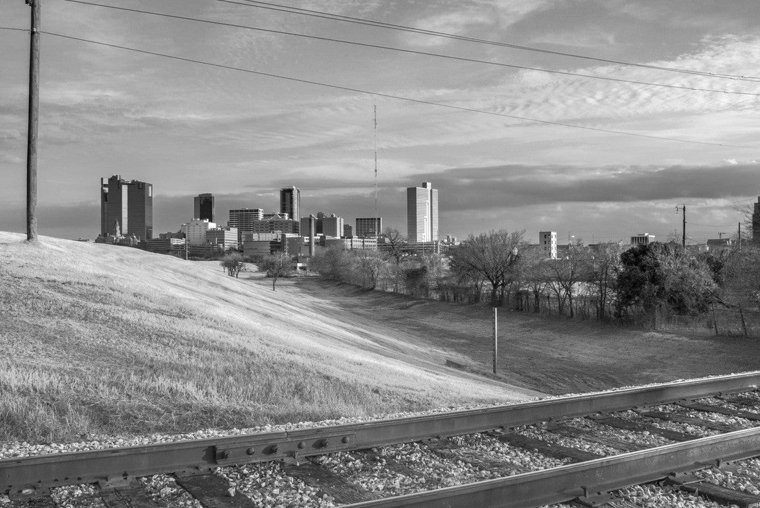 Sunset over Fort Worth, Texas 2000pc PuzzleBlack and White