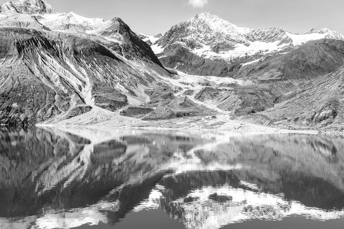 Noah Jigsaw Puzzle Glacier Bay National Park, Alaska, USA. Amazing glacial landscape showing mountain peaks and glaciers on clear blue sky summer day in black white 2000 pieces