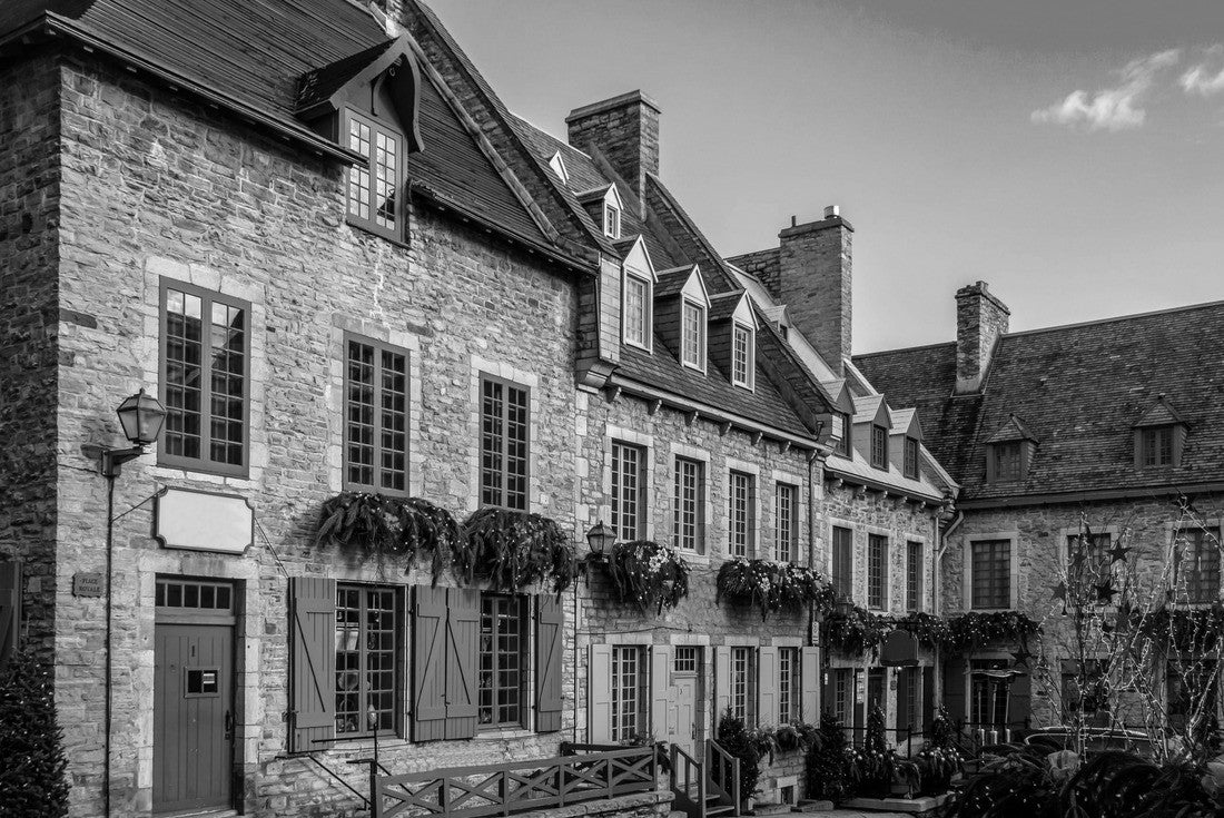 building Place Royale (Royal Plaza) - Quebec City, Quebec, Canada 2000pc PuzzleBlack and White