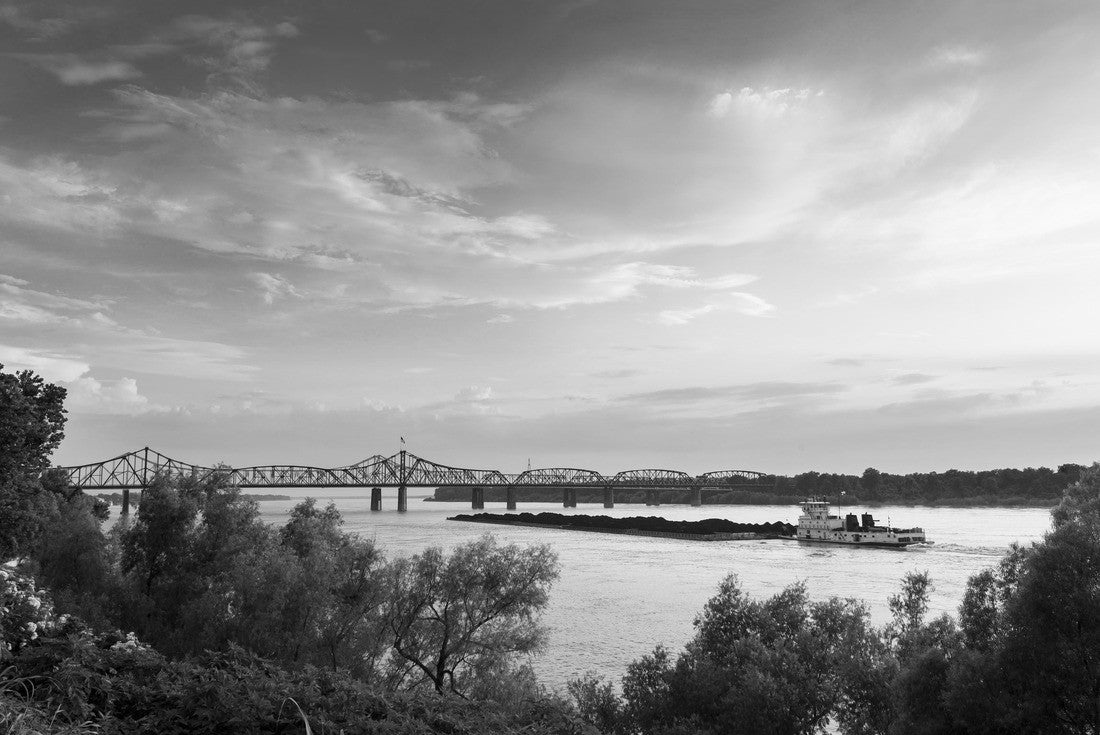 Noah Jigsaw Puzzle A pusher boat in the Mississippi River near the Vicksburg Bridge in Vicksburg, Mississippi, USA in black white 2000 pieces