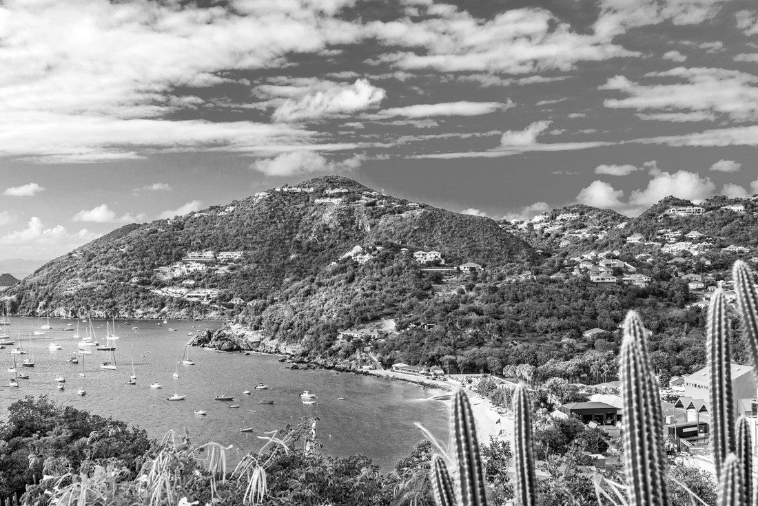 Gustavia, Saint Barthelemy skyline and harbor in the Caribbean 2000pc PuzzleBlack and White
