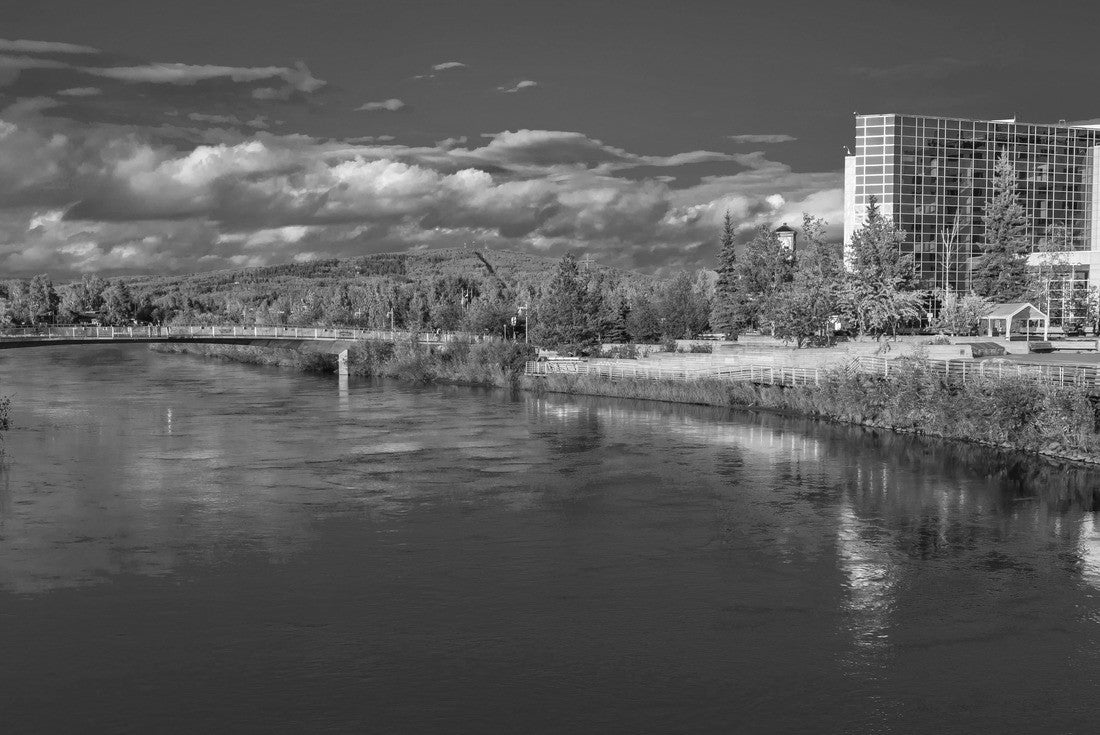 Fairbanks Alaska Skyline view over Chena River 2000pc PuzzleBlack and White
