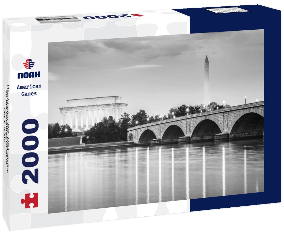 Washington DC, USA skyline on the Potomac River 2000pc PuzzleBlack and White