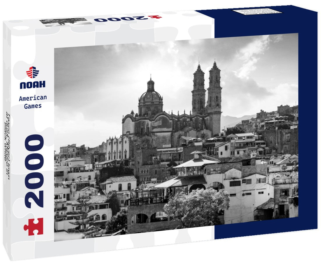 Taxco (Silver) town at dusk, Mexico 2000pc PuzzleBlack and White