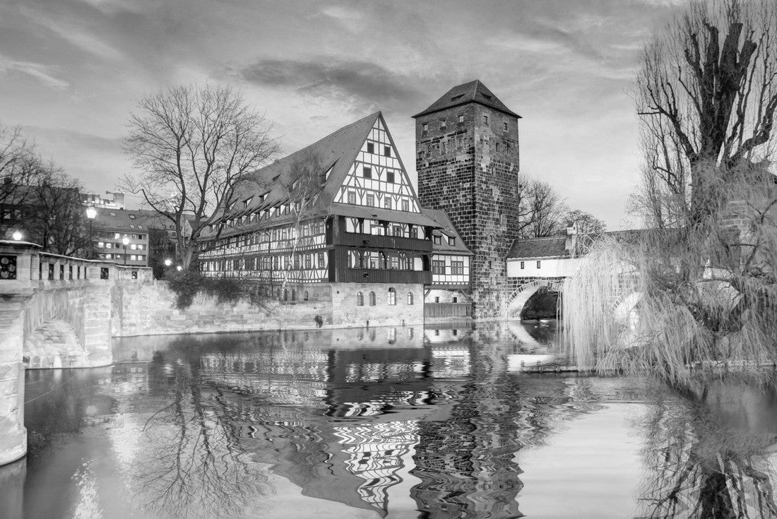 Germany - Nuremberg city 2000pc PuzzleBlack and White