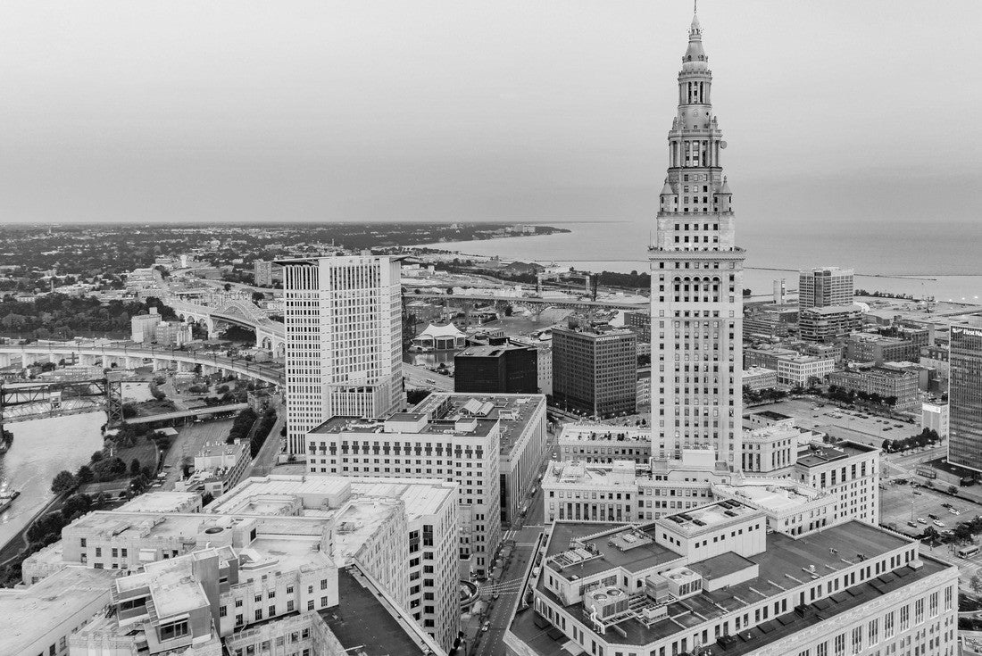 Cleveland, Ohio Aerial Landscape 2000pc PuzzleBlack and White
