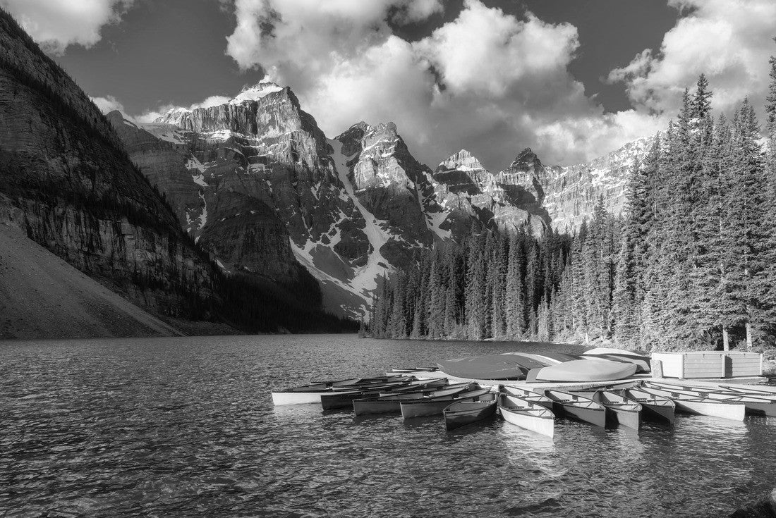 Noah Jigsaw Puzzle Canoes on Moraine Lake, Banff National Park in the Rocky Mountains, Alberta, Canada in black white 2000 pieces