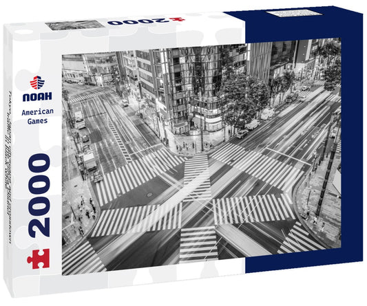 Noah Jigsaw Puzzle Tokyo, Japan cityscape and crosstown traffic in the Ginza District in black white 2000 pieces