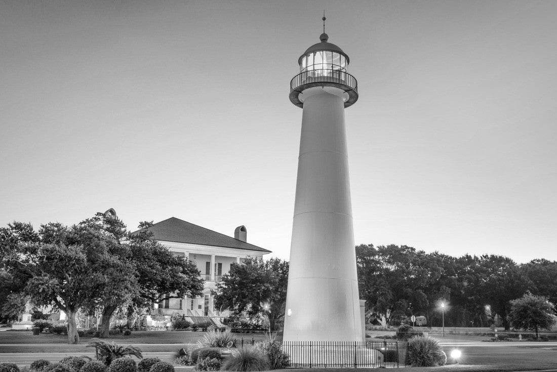 Noah Jigsaw Puzzle Biloxi, Mississippi, USA Light House at dusk in black white 2000 pieces