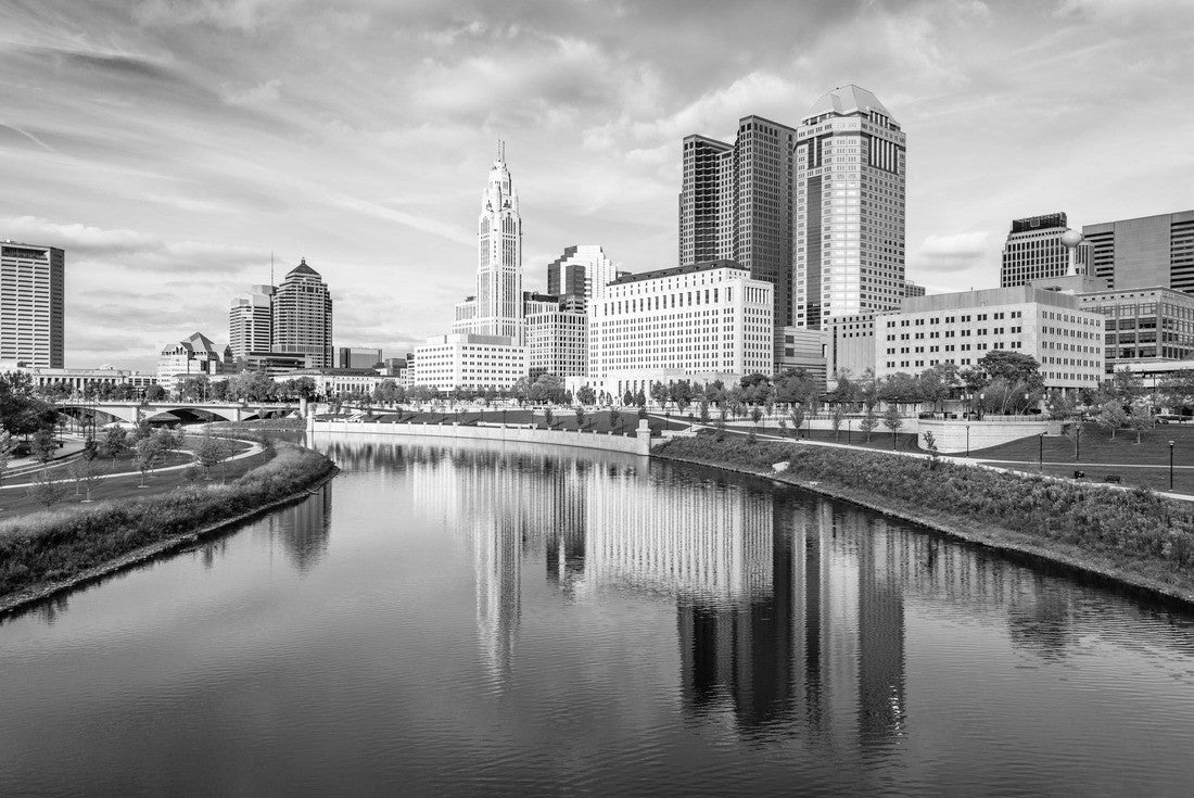 Columbus, Ohio, USA Skyline at Scioto River 2000pc PuzzleBlack and White