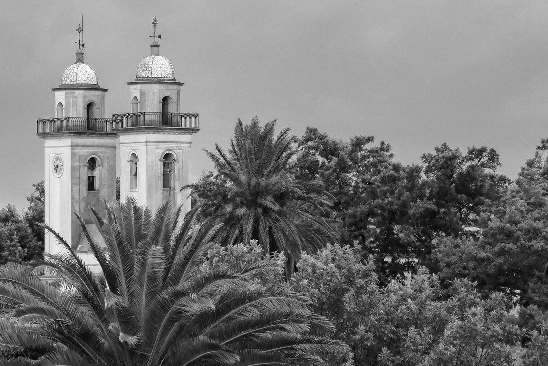 Bell towers of the Basilica of the Holy Pilgrimage in Colonia del Sacramento, Uruguay 2000pc PuzzleBlack and White