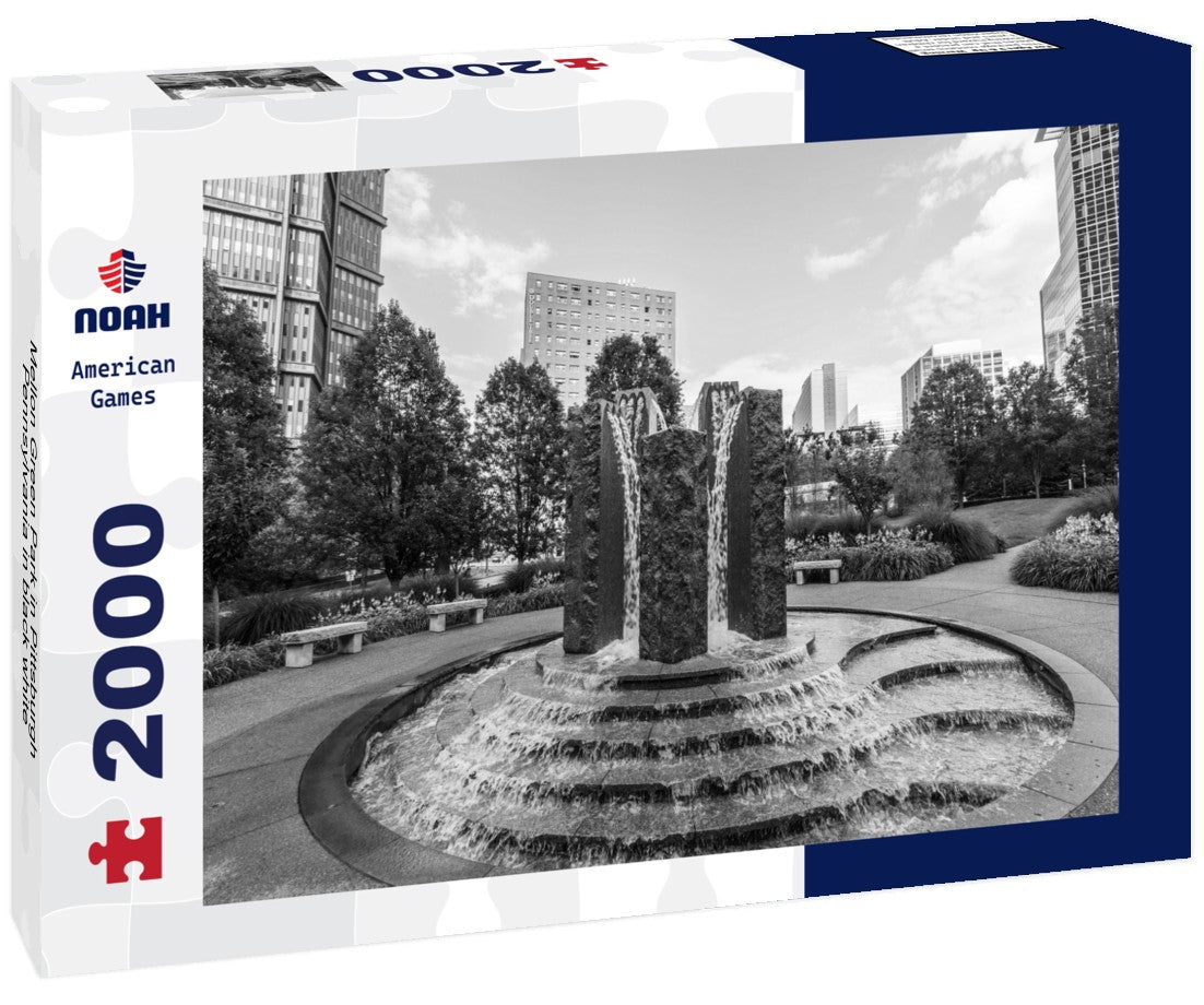Mellon Green Park in Pittsburgh, Pennsylvania 2000pc PuzzleBlack and White