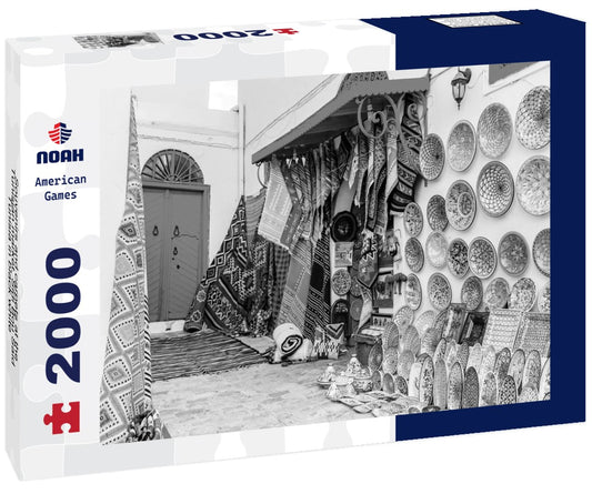 Noah Jigsaw Puzzle Souvenirs and carpets at the Tunisian market, Sidi Bou Said, Tunisia in black white 2000 pieces