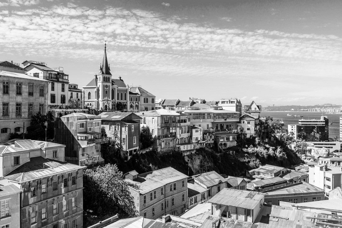 Landscape of Valparaíso 2000pc PuzzleBlack and White