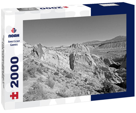 Noah Jigsaw Puzzle Red rock landscape along Burr Trail and Capitol Reef National Park, Utah, USA in black white 2000 pieces