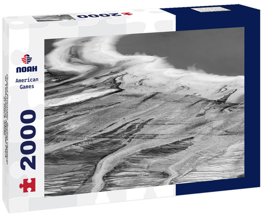 Noah Jigsaw Puzzle Grand Prismatic Spring closeup at Yellowstone National Park in black white 2000 pieces
