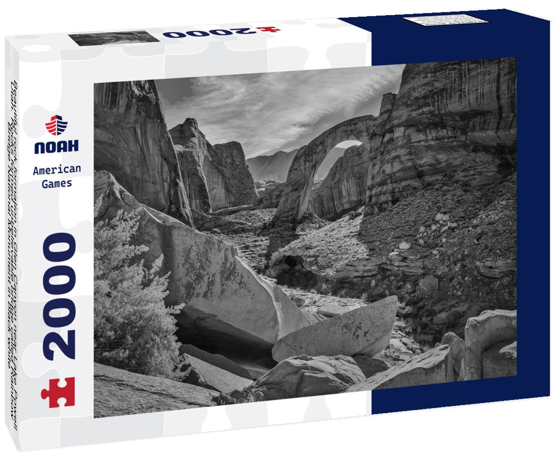 Beautiful rock formation in Glen Canyon near Lake Powell, Utah. Rocks formed unbelievable bridge called Rainbow Bridge National Monument 2000pc PuzzleBlack and White