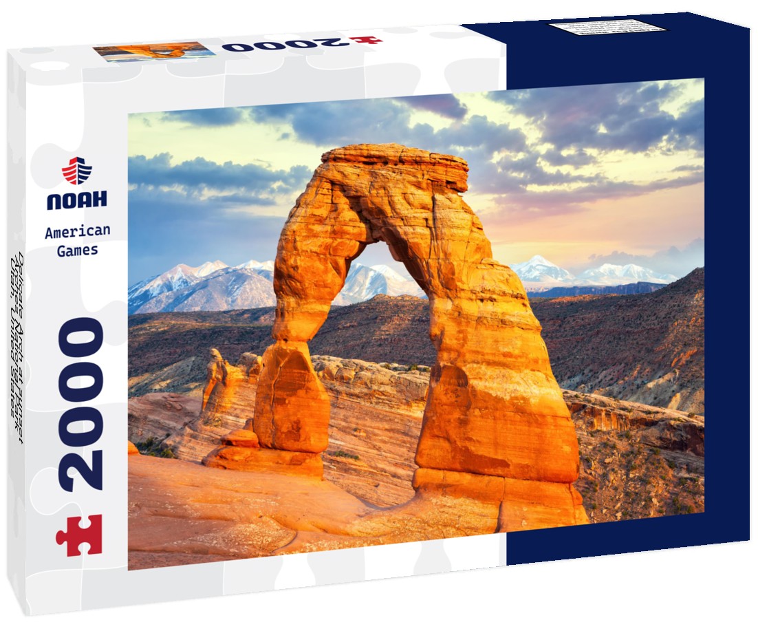 Delicate Arch at sunset, Arches National Park, Utah, United States 2000pc Puzzle