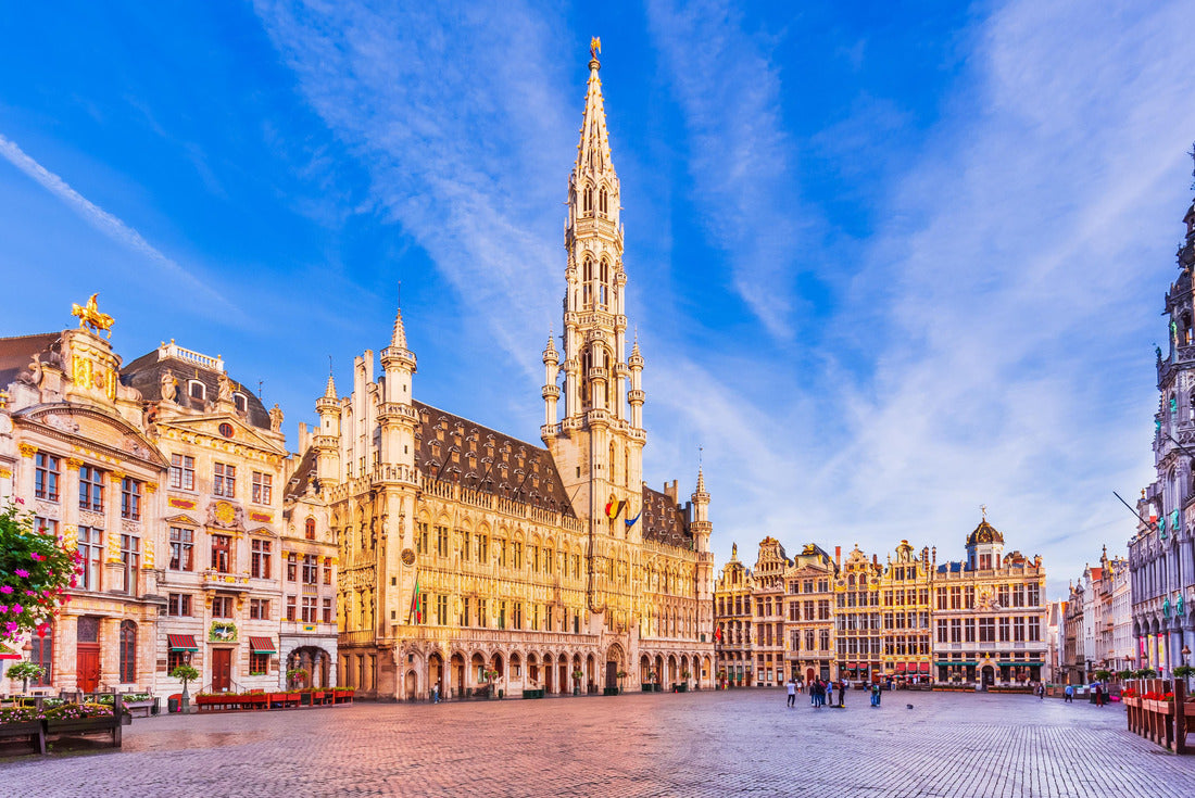 Noah Jigsaw Puzzle Brussels, Belgium. Grand Place. Market square surrounded by guild halls 2000 pieces