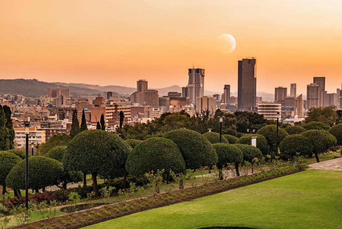 Noah Jigsaw Puzzle Sunset shot of City of Pretoria with moon in the sky from Union Building Park Gauteng South Africa 2000 pieces