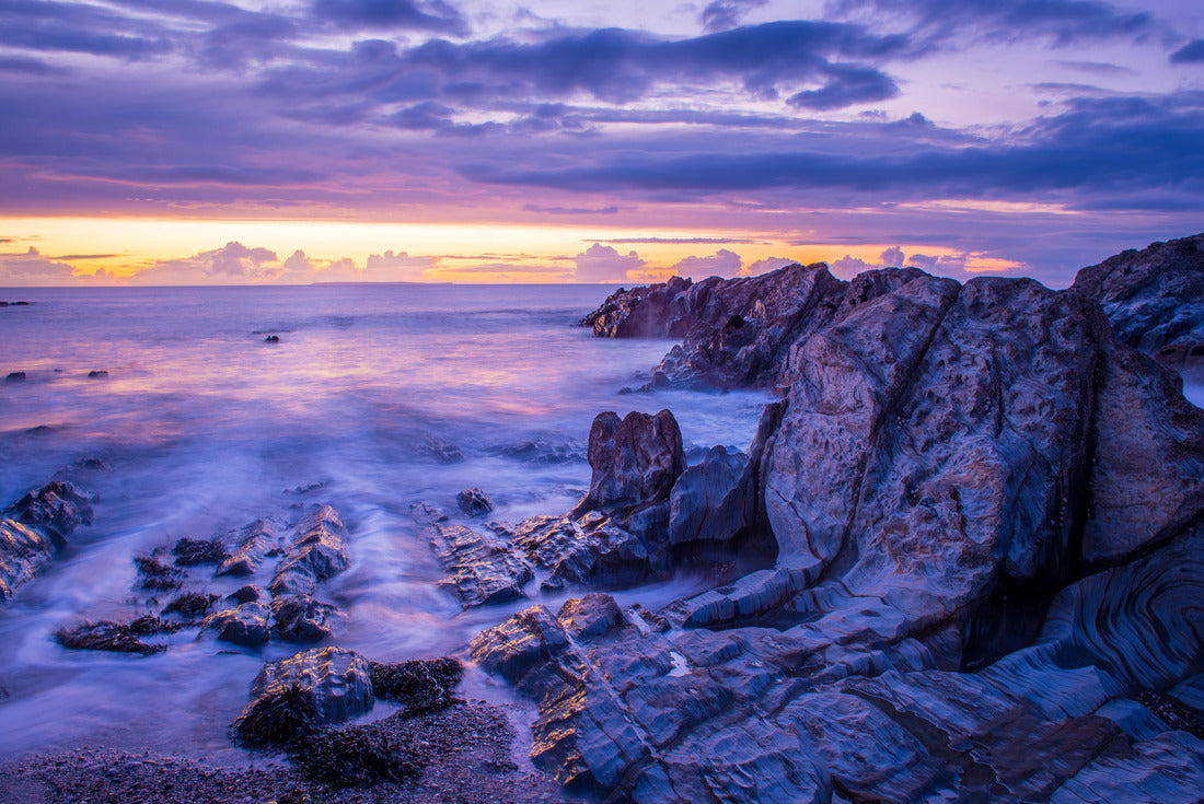 North Devon Sunset over Lundy Island and the low tide rocks at Woolacombe Beach 2000pc Puzzle