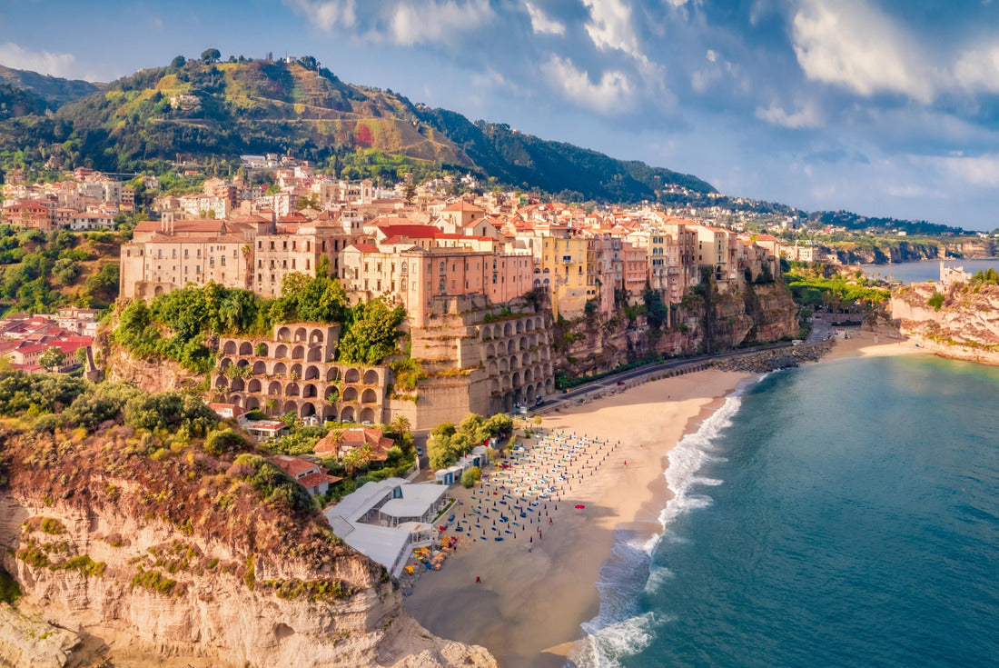 Magnificent morning city of Tropea city, Italy, Europe. Stunning summer scene of the east coast of Calabria 2000pc Puzzle