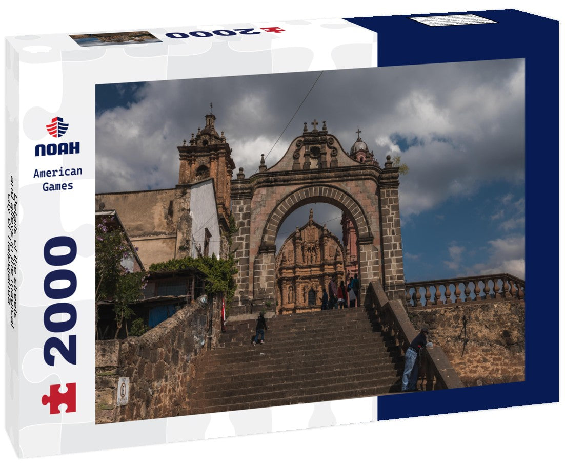 Details of the streets and alleys in the magical city of Tlalpujahua, Michoacán, Mexico 2000pc Puzzle