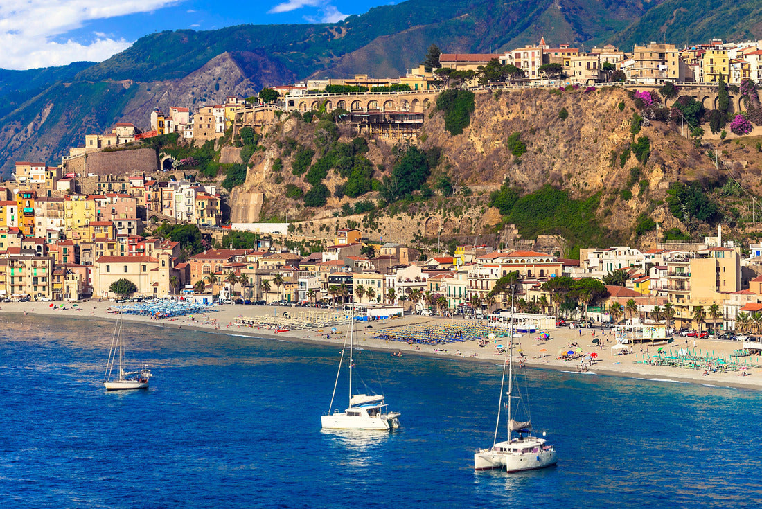 medieval coastal town of Scilla in Calabria. the city and the beach 2000pc Puzzle