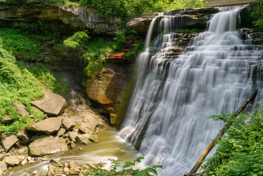 Brandywine falls, waterfall in Cuyahoga Valley National Park, Ohio 2000pc Puzzle