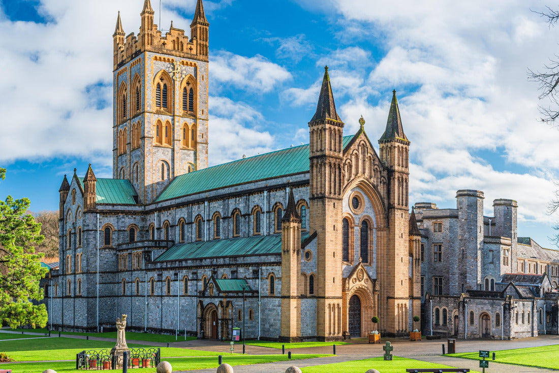 Buckfast Abbey Church, Buckfastleigh, Devon, England 2000pc Puzzle