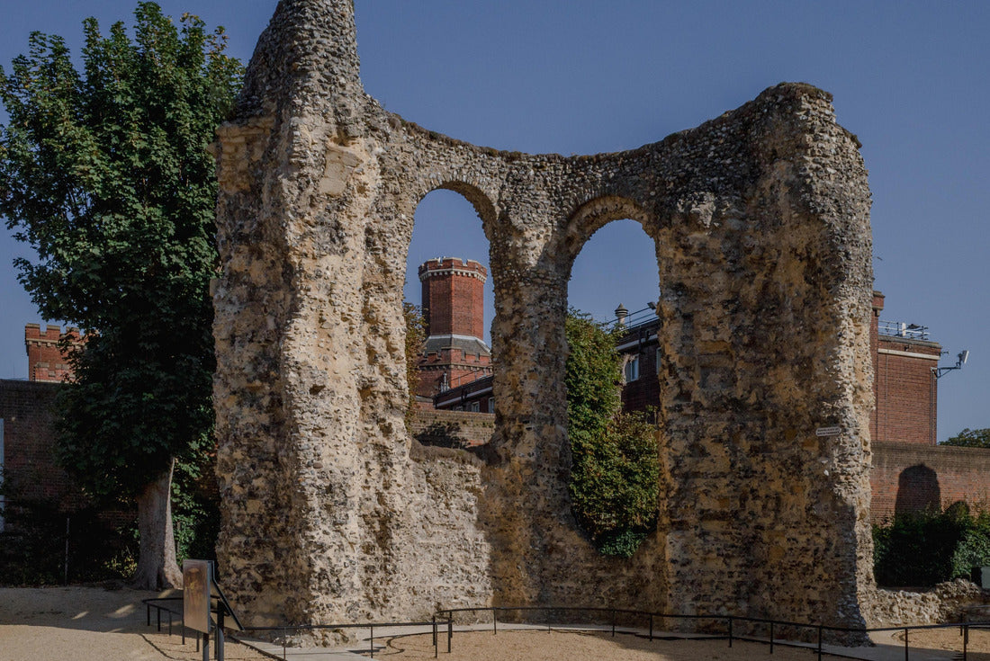 Reading Abbey Ruins in town centre of Reading, United Kingdom 2000pc Puzzle
