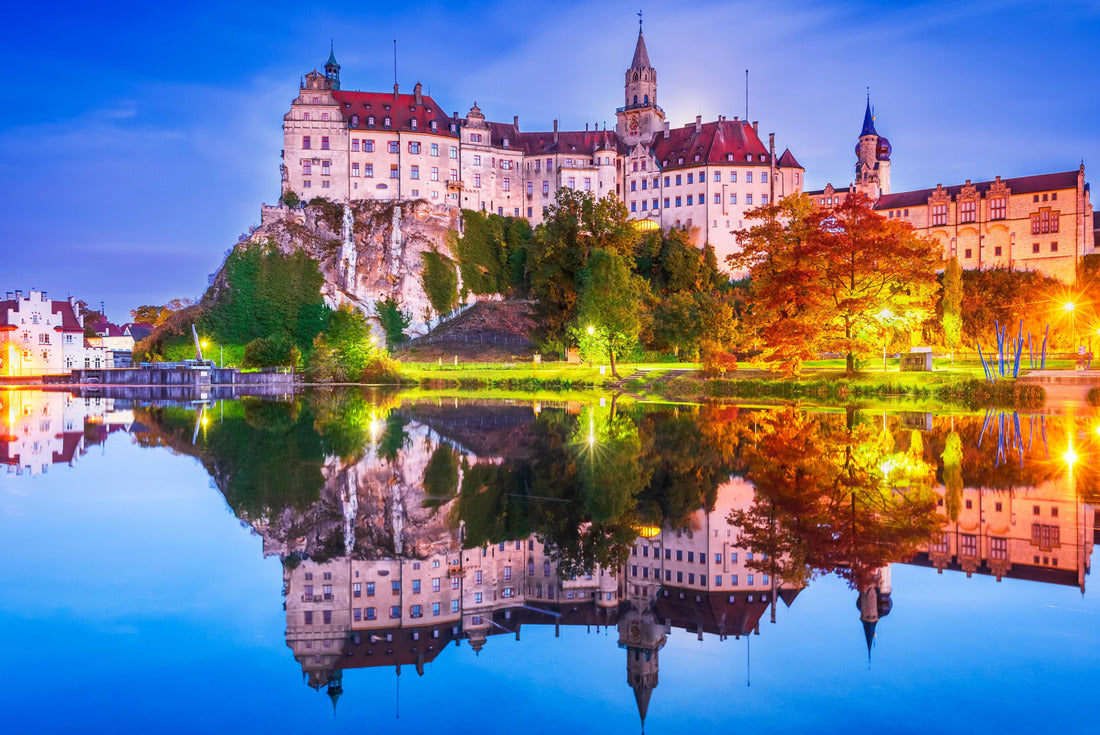Sigmaringen, Germany. Baden-Württemberg and Sigmaringen Castle on the rock above the Danube 2000pc Puzzle