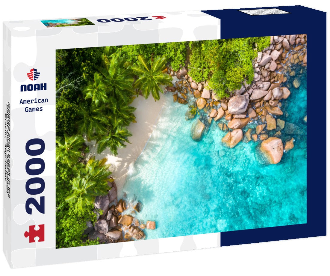 Isolated small beach in the bay of Anse Lazio beach, Praslin, Seychelles 2000pc Puzzle