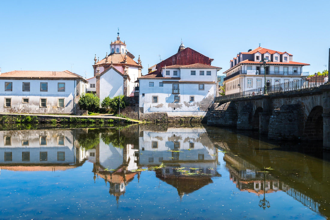 Beach view of the old town of Chaves, Portugal 2000pc Puzzle