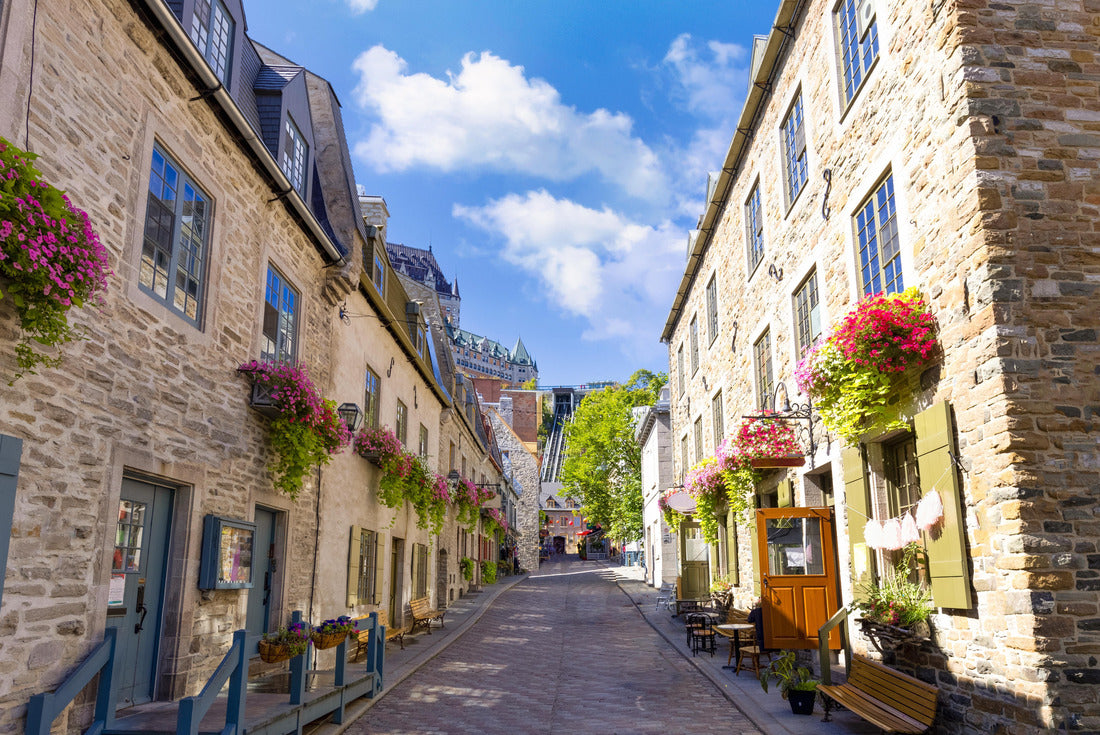 Canada, Old Quebec City tourist attractions, Petit Champlain lower town and shopping area 2000pc Puzzle