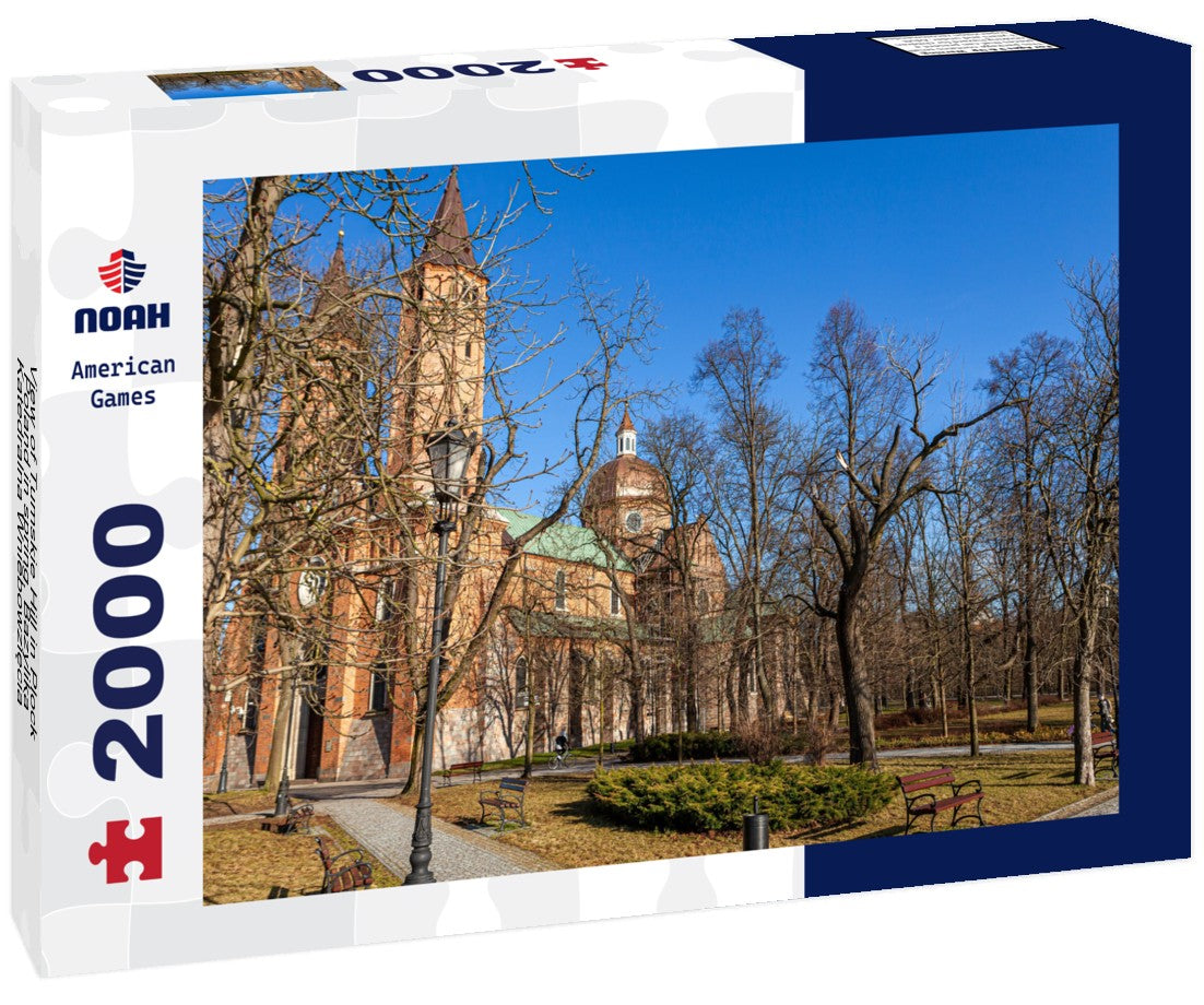 Tumskie Hill in Plock, Poland in spring. Bazylika Katedralna Wniebowziecia 2000pc Puzzle