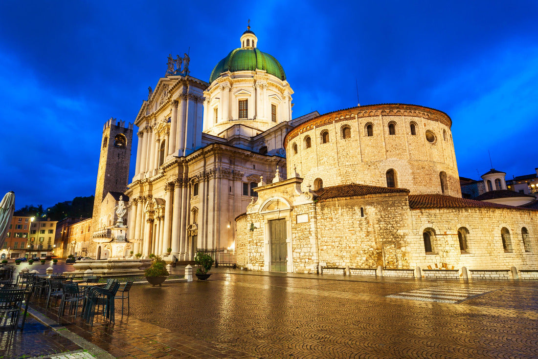 New Cathedral or Duomo Nuovo and Old Cathedral or Duomo Vecchio at Piazza Paolo in Brescia, a city in northern Italy 2000pc Puzzle