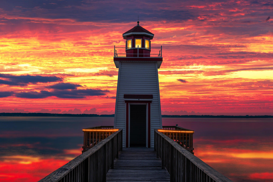 Scenic lighthouse against calm sea and sunset, Grand Rivers Kentucky 2000pc Puzzle