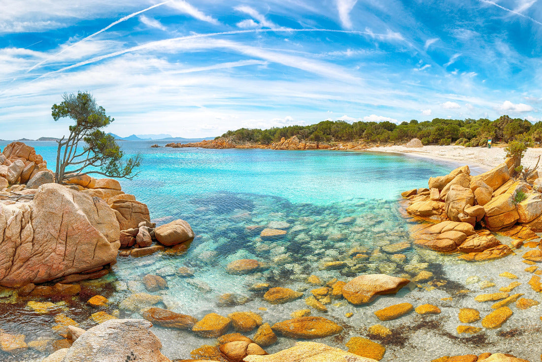 Amazing view of the beach of Capriccioli on the Costa Smeralda. Popular tourist destination of the Mediterranean. Location: Arzachena, Sassari province, Sardinia, Italy 2000pc Puzzle