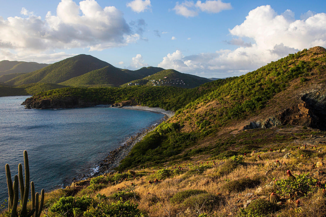 Beautiful landscape view of U.S. Virgin Islands National Park on the island of Saint John during the day 2000pc Puzzle