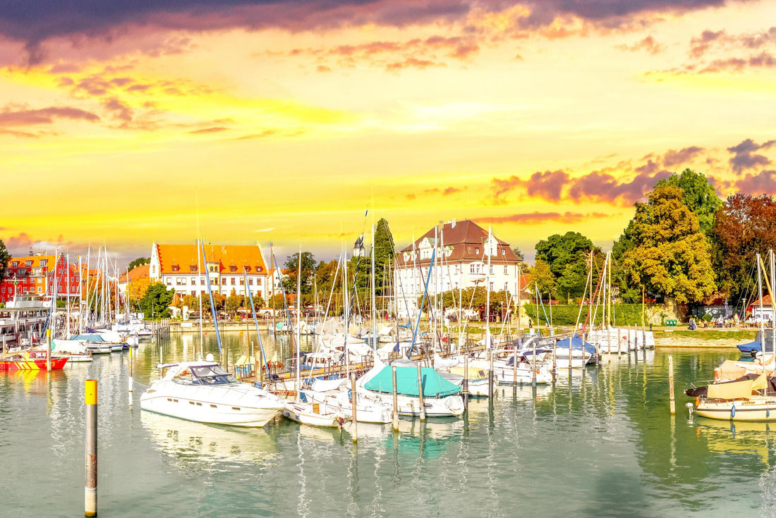 Marina Lindau on Lake Constance, Bavaria, Germany 2000pc Puzzle