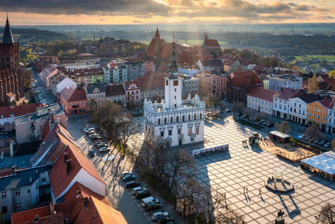 The Old Town Square in Chelmno. Poland 2000pc Puzzle