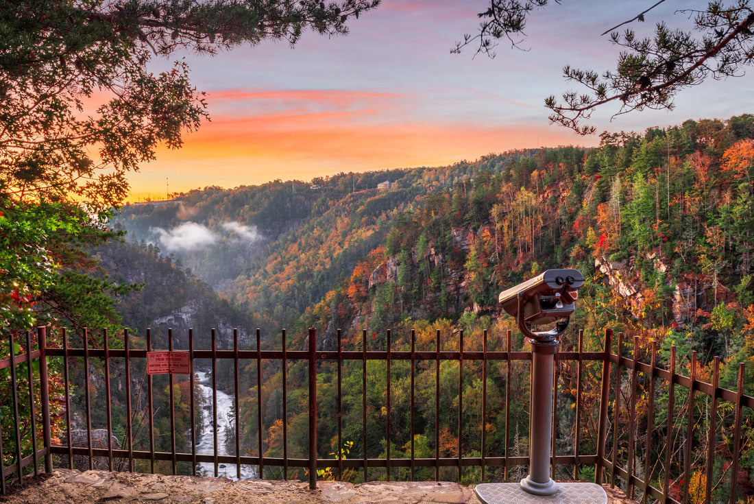 Tallulah Falls, Georgia, USA overlooking the Tallulah Gorge in the fall season 2000pc Puzzle